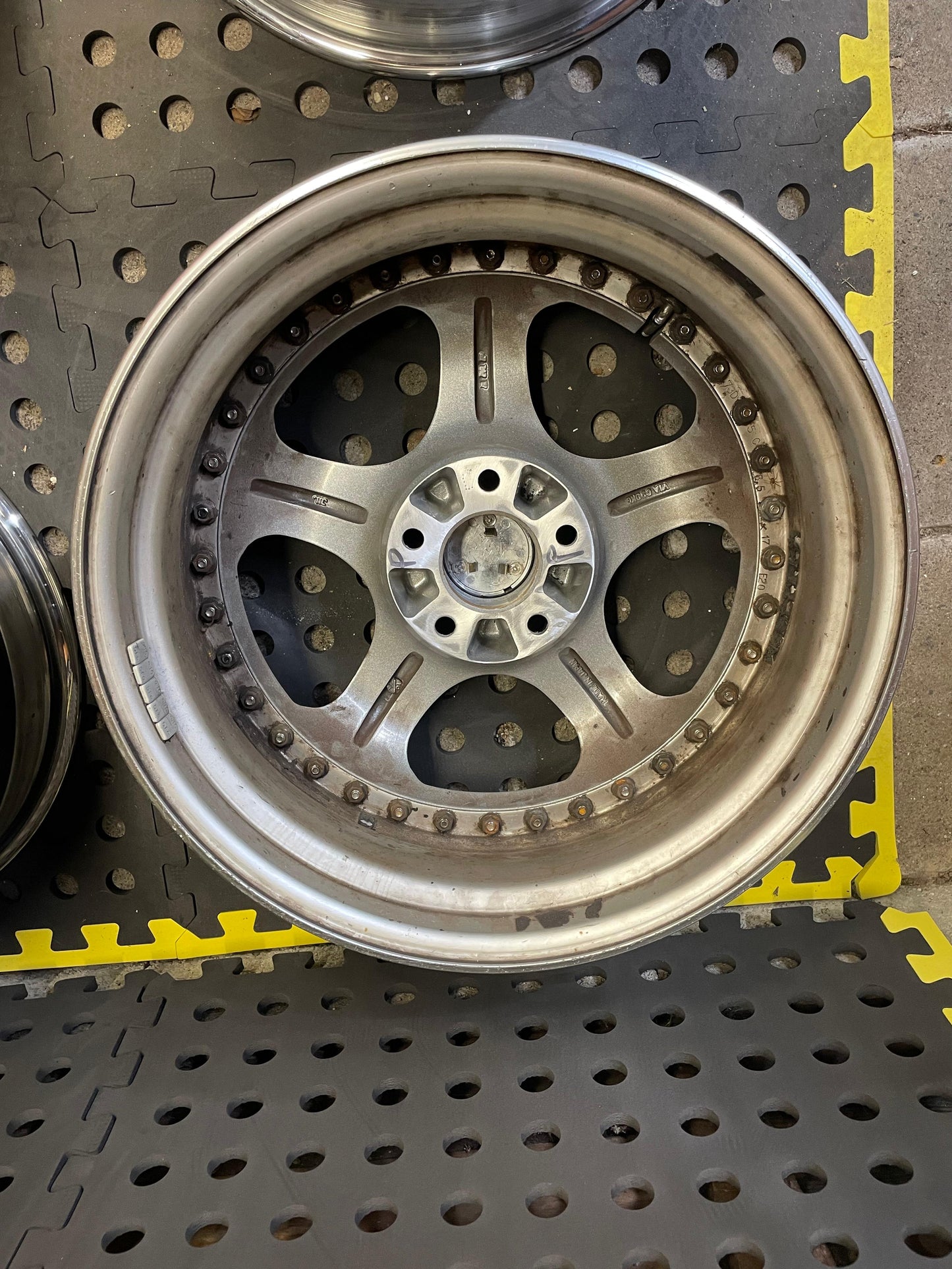 Work Equip Anhelo - 17 inch - 5x114.3