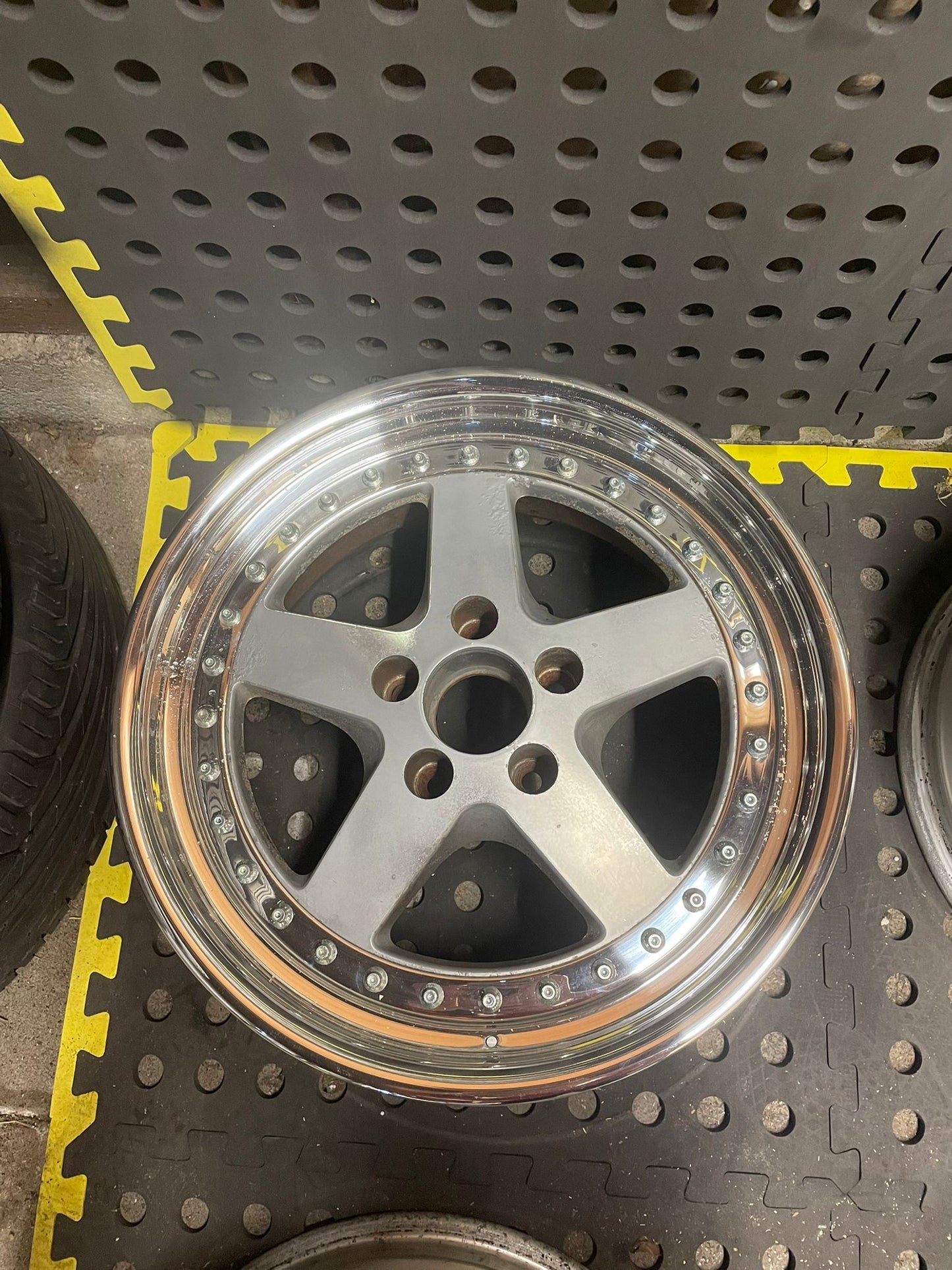 Work Equip 05 5x114,3 17 inch Square