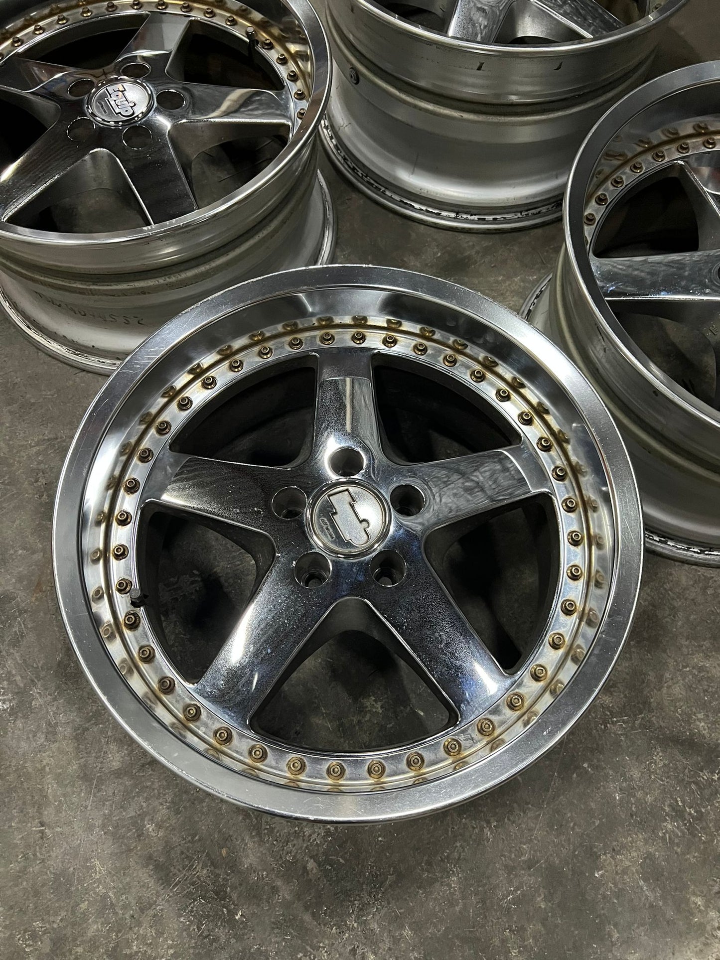 Work Equip 05 5x114,3 18 inch